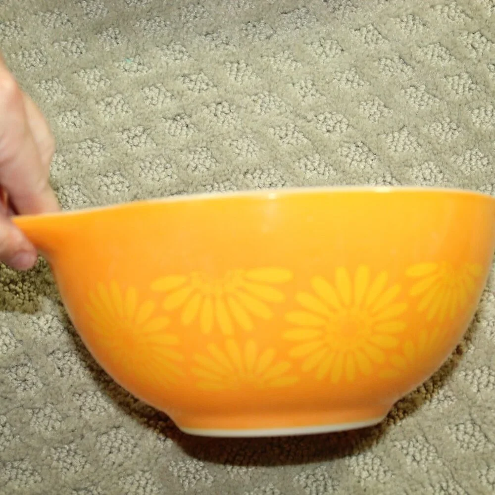 Complete Set of 4 Pyrex Vtg Sunflower 441 - 444 Nesting Cinderella Mixing Bowl